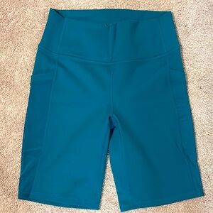 Fabletics shorts